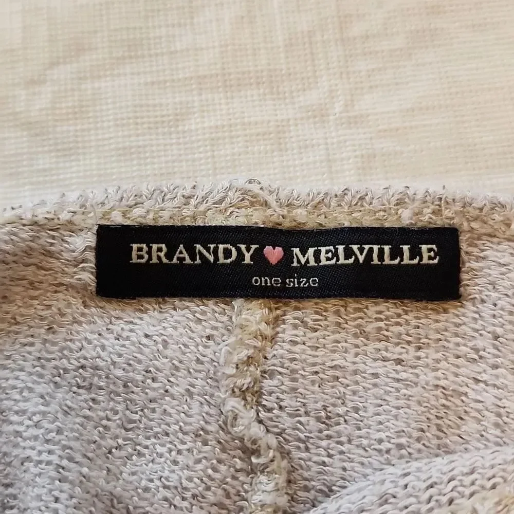 Brandy Melville beige/taupe sweater